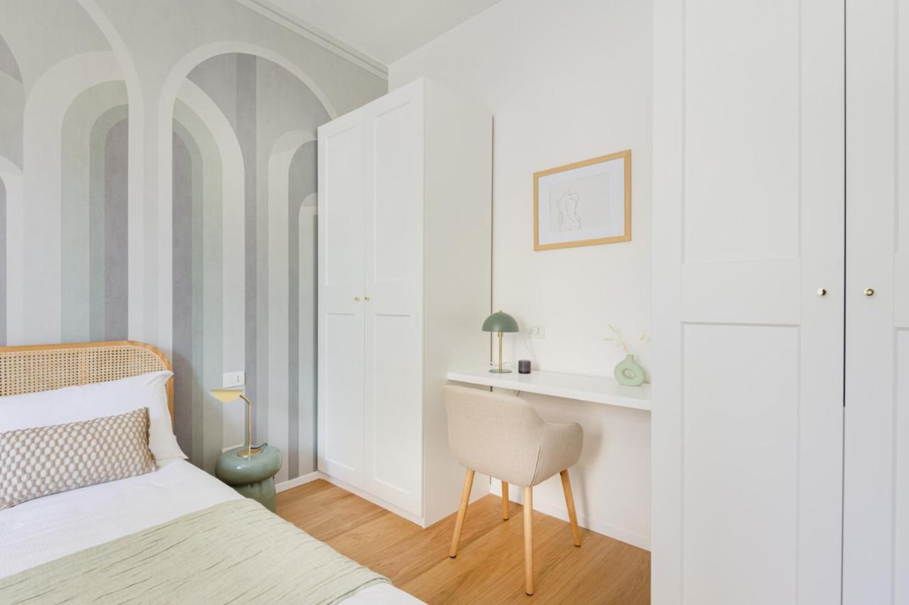 Easylife - Romantico Appartamento Sui Navigli มิลาน ภายนอก รูปภาพ