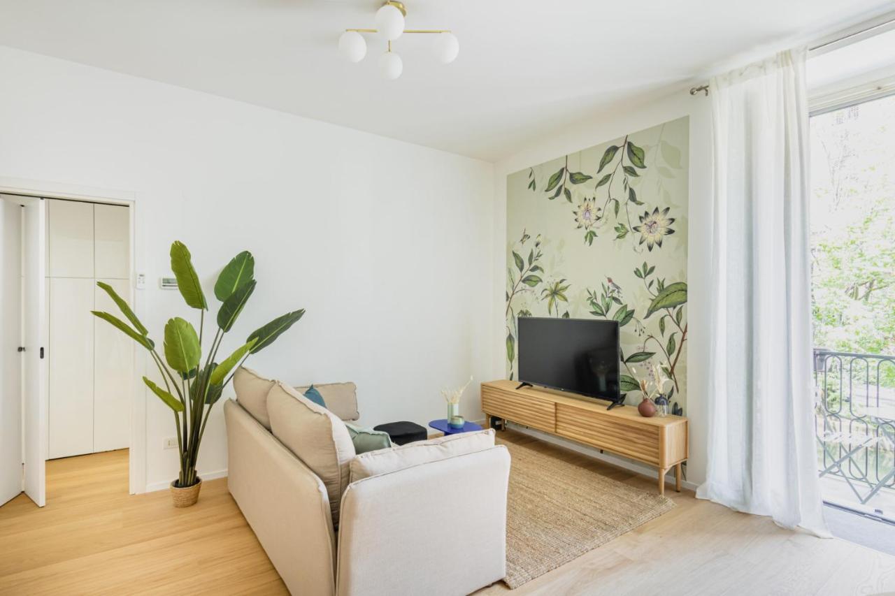 Easylife - Romantico Appartamento Sui Navigli มิลาน ภายนอก รูปภาพ